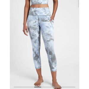 NWT ATHLETA Salutation Stash Pocket II Textured Capri - XSMALL - Spray Dye